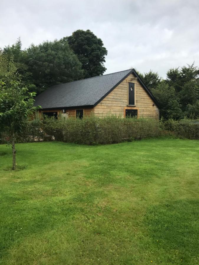 Log Cabin Villa Armagh Exterior photo